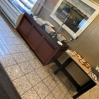 Delta Sky Club - Airport Lounges Near Me - Hebron, Kentucky
