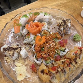 Sushi Yuki - Sushi Bars Near Me - Milwaukee, Wisconsin Sushi Yuki - Sushi Bars Near Me - Milwaukee, Wisconsin