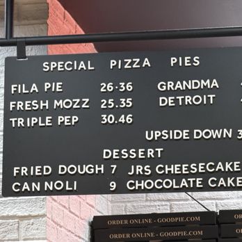Good Pie - Full pies at the casino w pricing - Pizza Near Me - Las Vegas, Nevada