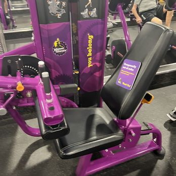 Planet Fitness - Let machine broken for weeks - Gyms Near Me - La Quinta, California Planet Fitness - Let machine broken for weeks - Gyms Near Me - La Quinta, California