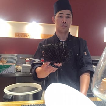 Ooka Japanese Restaurant - We took the whole thing. 5 pieces of fresh uni. So tasty! - Japanese Near Me - Riverside, California