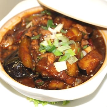 Jolly - Aubergine in Tontopf - Pan Asian Near Me - Berlin, BE Jolly - Aubergine in Tontopf - Pan Asian Near Me - Berlin, BE