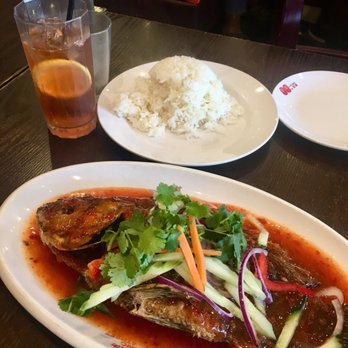 Petaling Street - Restaurants Near Me - Glen Waverley, VIC