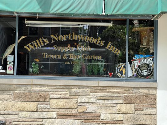 Will's Northwoods Inn by null