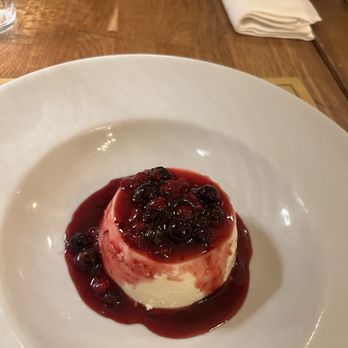 Al Gran Sasso - Panna cotta - Italian Near Me - Rome, RM