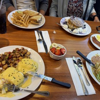 Early Birds Cafe - Breakfast & Brunch Near Me - Fresno, California Early Birds Cafe - Breakfast & Brunch Near Me - Fresno, California