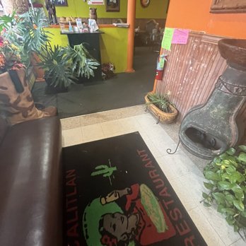 Tecalitlan Restaurant - Inside - Mexican Near Me - Rochelle, Illinois