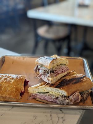 La Segunda Bakery and Cafe by null