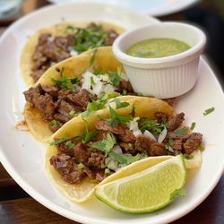 La Puerta Roja - SKIRT STEAK TACOS