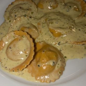 Piccola Trattoria - Pistachio ravioli - Italian Near Me - Santa Clarita, California Piccola Trattoria - Pistachio ravioli - Italian Near Me - Santa Clarita, California