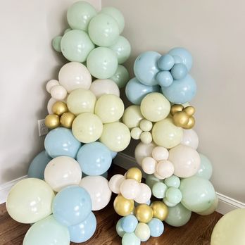 The Decor Lab - Balloon garlands to go! - Party & Event Planning Near Me