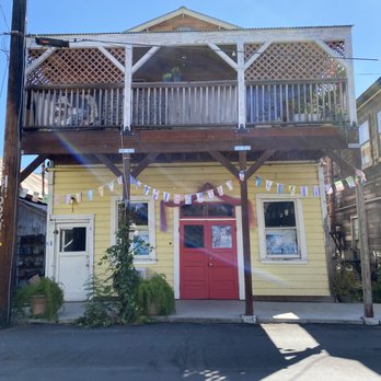 Locke Historic District - Examples of the plain 2 story you see throughout Main Street. - Landmarks & Historical Buildings Near Me - Walnut Grove, California Locke Historic District - Examples of the plain 2 story you see throughout Main Street. - Landmarks & Historical Buildings Near Me - Walnut Grove, California