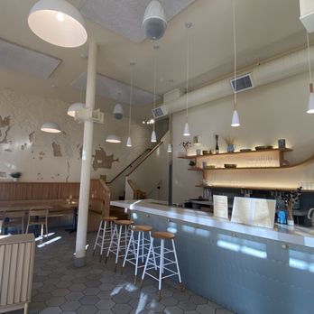 little shucker - Variety of seating options - Seafood Near Me - San Francisco, California little shucker - Variety of seating options - Seafood Near Me - San Francisco, California