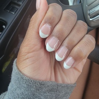 Moon's Nails and Spa - Nail Salons Near Me - Davis, California