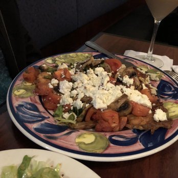 Laskara's Restaurant - Chicken feta. With vegetables mushrooms and rice. - Greek Near Me - Wallingford, Connecticut Laskara's Restaurant - Chicken feta. With vegetables mushrooms and rice. - Greek Near Me - Wallingford, Connecticut