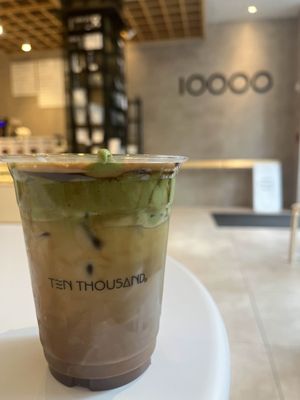 Ten Thousand Coffee by null