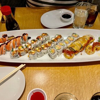 Hiro 88 - Loads of sushi! - Sushi Bars Near Me - Omaha, Nebraska Hiro 88 - Loads of sushi! - Sushi Bars Near Me - Omaha, Nebraska