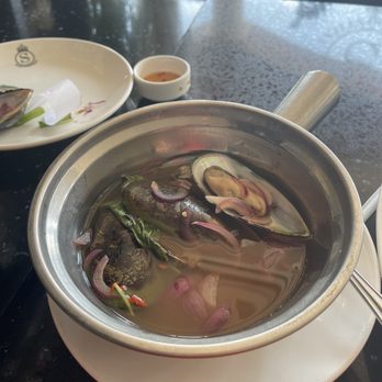 Sakoonthai - Green mussels - Thai Near Me - Clifton, Virginia Sakoonthai - Green mussels - Thai Near Me - Clifton, Virginia
