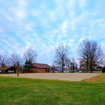 Union Township Veteran's Memorial Park - Volleyball courts - Parks Near Me - Cincinnati, Ohio