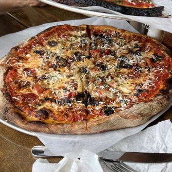 Apizza Doho - hwy 1 - Pizza Near Me - Dana Point, California Apizza Doho - hwy 1 - Pizza Near Me - Dana Point, California