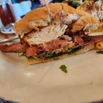 Tupelo Honey - Southern chicken blt - Southern Near Me - Omaha, Nebraska