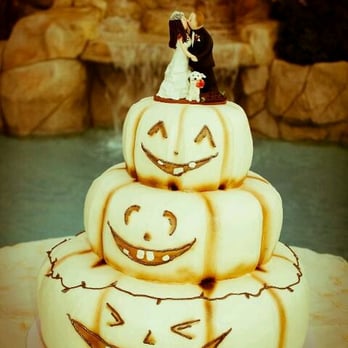 Lindmair Bakery - Wedding cake 10-13-12 - Bakeries Near Me - Riverside, California Lindmair Bakery - Wedding cake 10-13-12 - Bakeries Near Me - Riverside, California