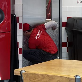 Five Guys - Fast Food Near Me - South Lake Tahoe, California