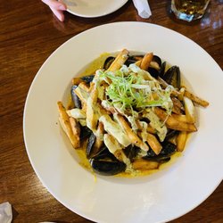 Olde Main Street Pub - Modules Frites!!! So good!