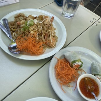 Aroi - Pad Thai, Fresh Rolls - Thai Near Me - Rhinebeck, New York