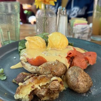 The Collins Quarter - Eggs Benedict with smoked salmon - Cafes Near Me - Savannah, Georgia The Collins Quarter - Eggs Benedict with smoked salmon - Cafes Near Me - Savannah, Georgia