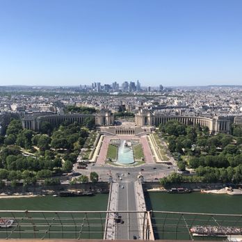 La Tour Eiffel - Landmarks & Historical Buildings Near Me - Paris, 75