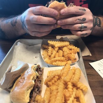 Shake Shack Pinecrest - Burgers Near Me - Orange Village, Ohio Shake Shack Pinecrest - Burgers Near Me - Orange Village, Ohio