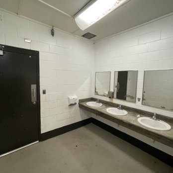 Herndon Sage Park - Restroom - Parks Near Me - Mobile, Alabama