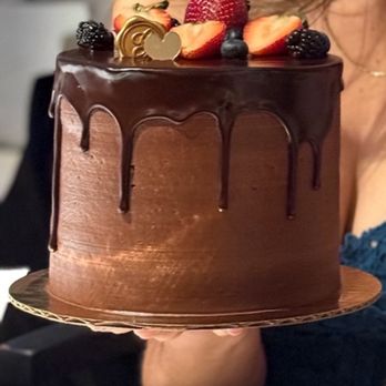 Giselle's Vegan Kitchen - Cosmic Love Chocolate Cake - Desserts Near Me - Laguna Hills, California