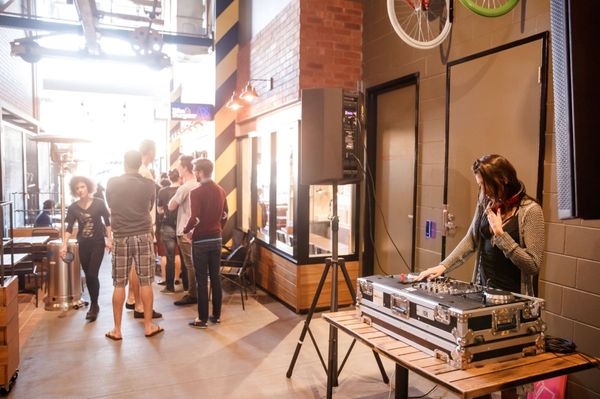 Ribs & Burgers Woolloongabba by null