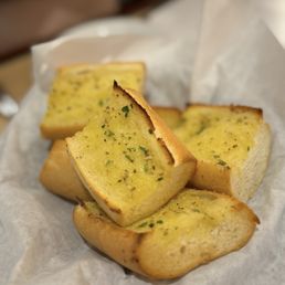 GARLIC BREAD!!! GARLIC BREAD!!!
