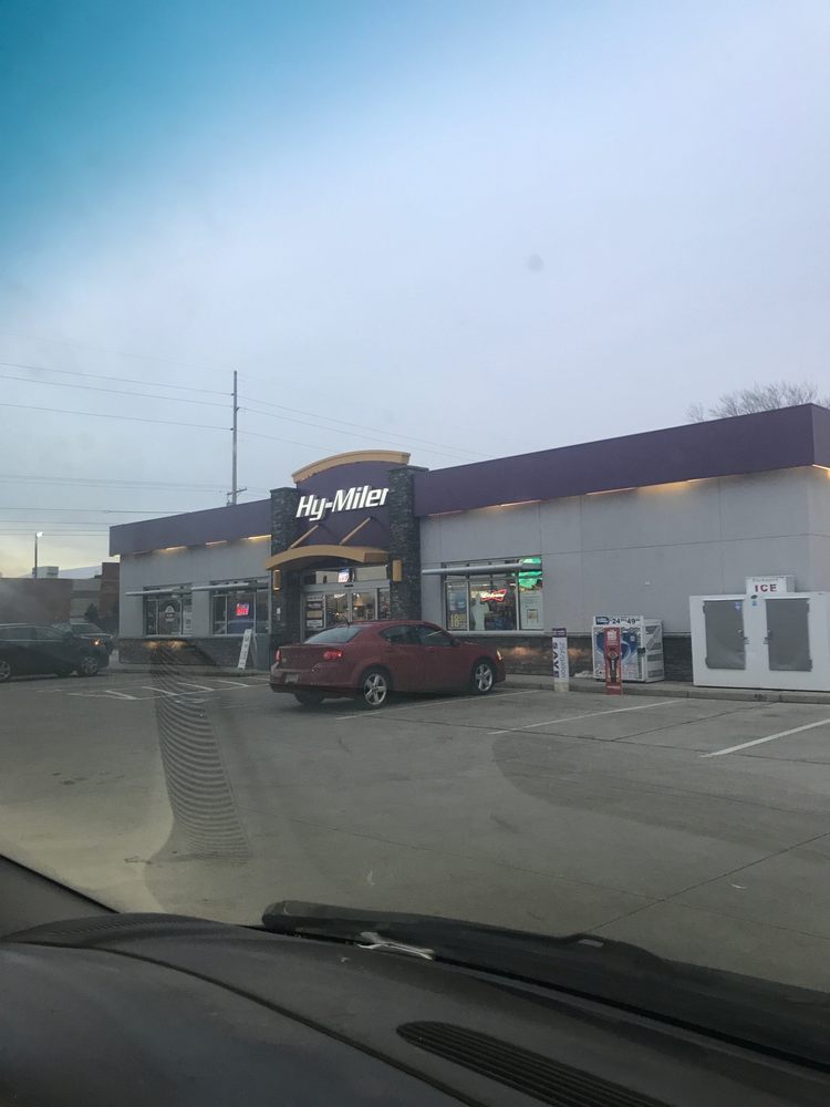 CAMEO PIZZA Updated October 2024 7001 Milan Rd, Sandusky, Ohio