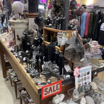 Well Done Goods - Crystals!!!! - Accessories Near Me - Detroit, Michigan Well Done Goods - Crystals!!!! - Accessories Near Me - Detroit, Michigan
