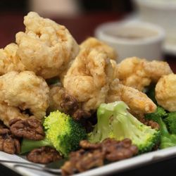 Cafe Hong Kong - Shrimp with walnuts