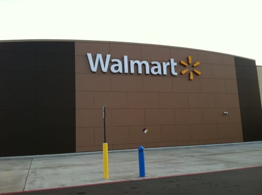 Walmart Supercenter by null