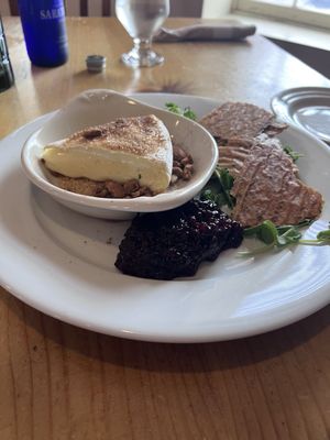 Damariscotta River Grill by null