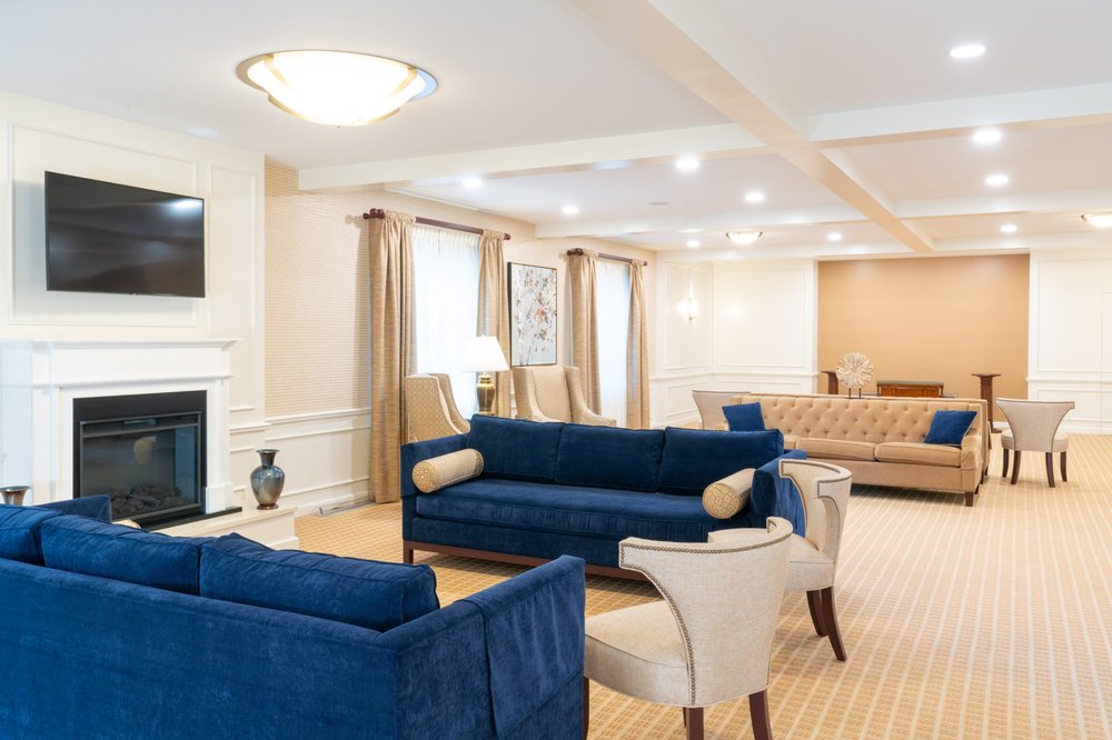 WM. SULLIVAN & SON FUNERAL DIRECTORS Updated May 2024 20 Photos