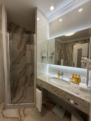 Art Deco Imperial Hotel by null