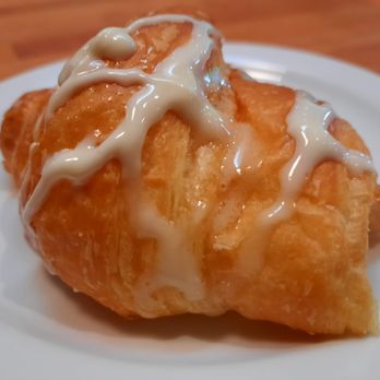 Cheddar's Scratch Kitchen - Glazed Croissants - Comfort Food Near Me - Conroe, Texas