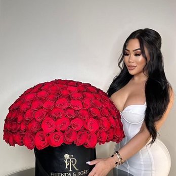 Friends and Roses - Florists Near Me - Sherman Oaks, California Friends and Roses - Florists Near Me - Sherman Oaks, California