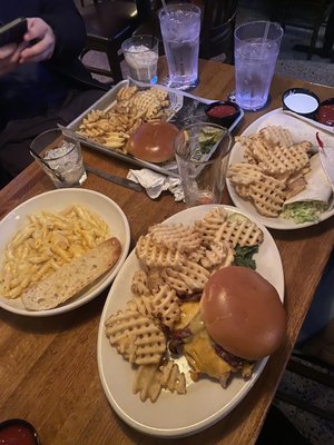 Maxwell's American Pub by null