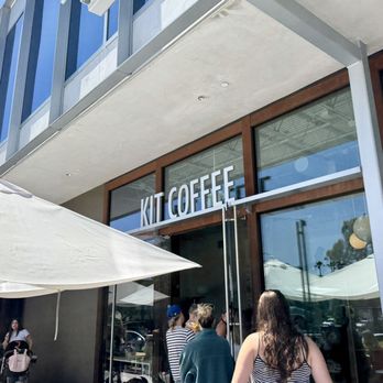 KIT Coffee - Outside - Coffee & Tea Near Me - Newport Beach, California