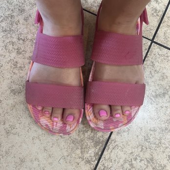 Clarity Nails & Spa - Gel pedicure - Nail Salons Near Me - Poway, California