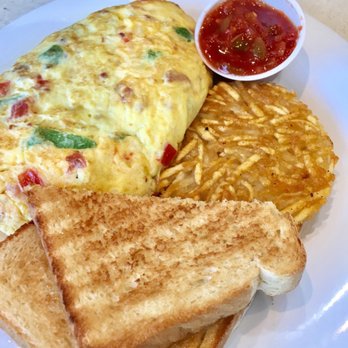 Citrus - Spanish Omelette w/ toast & hashbrowns - American Near Me - Virginia Beach, Virginia