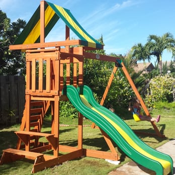 BLS Carpentry & Handyman Services - Small bench and sandbox area - Handyman Near Me